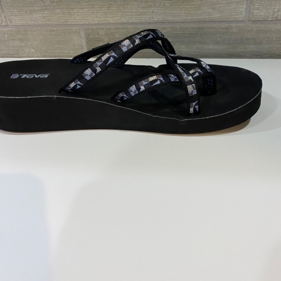 Teva Mandalyn Wedge Sandal-Women's Size 11-Blue & Black straps - Picture 12 of 14